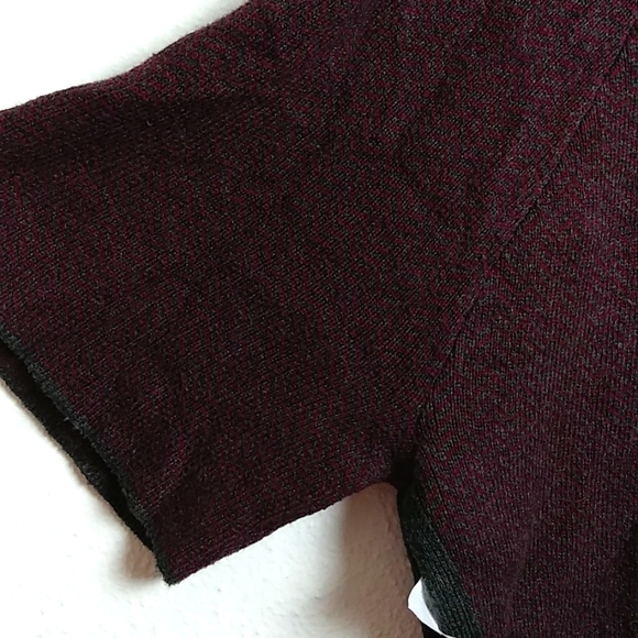 Loft Outlet Knit Oversized Shirttail Poncho Sweater Women's Sizing XS/S - Picture 10 of 12